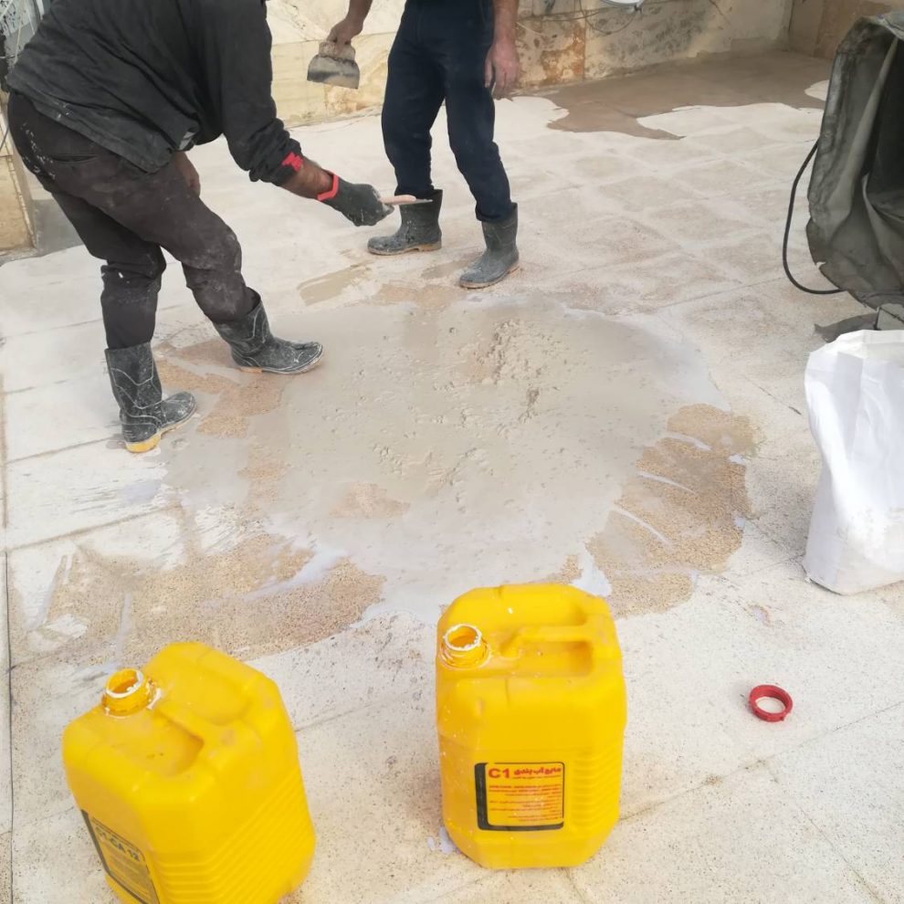 اجرای آب بندی و ایزولاسیون پشت بام نارمک